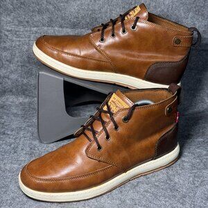 Levi’s Atwater Chukka - Size 8.5 - Hi Top Casual Sneaker Boot Shoes